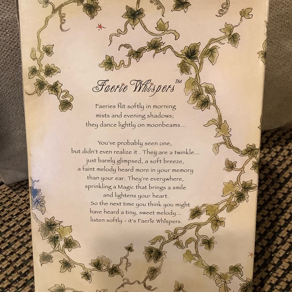 Faerie Whispers Willow Faerrieflutter Faeriessence by Boyd’s in box - Picture 3 of 5